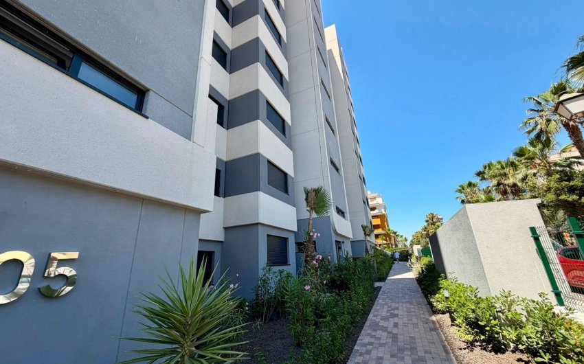 Reventa - Apartment -
Torrevieja - Punta Prima