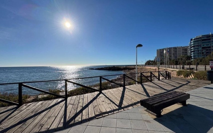 Reventa - Apartment -
Torrevieja - Punta Prima