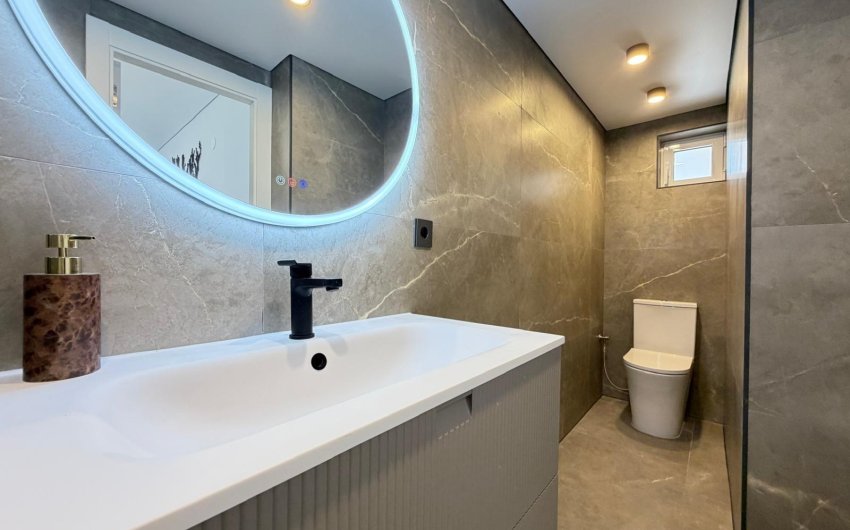 Reventa - Apartment -
Torrevieja - Punta Prima
