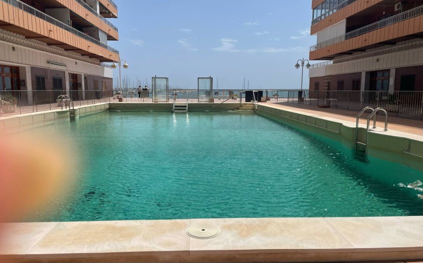 Reventa - Apartment -
Torrevieja