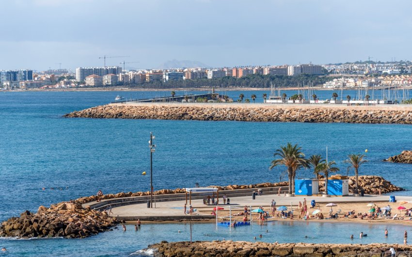 Reventa - Apartment -
Torrevieja