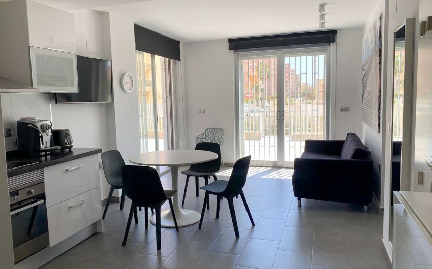 Reventa - Apartment -
Torrevieja
