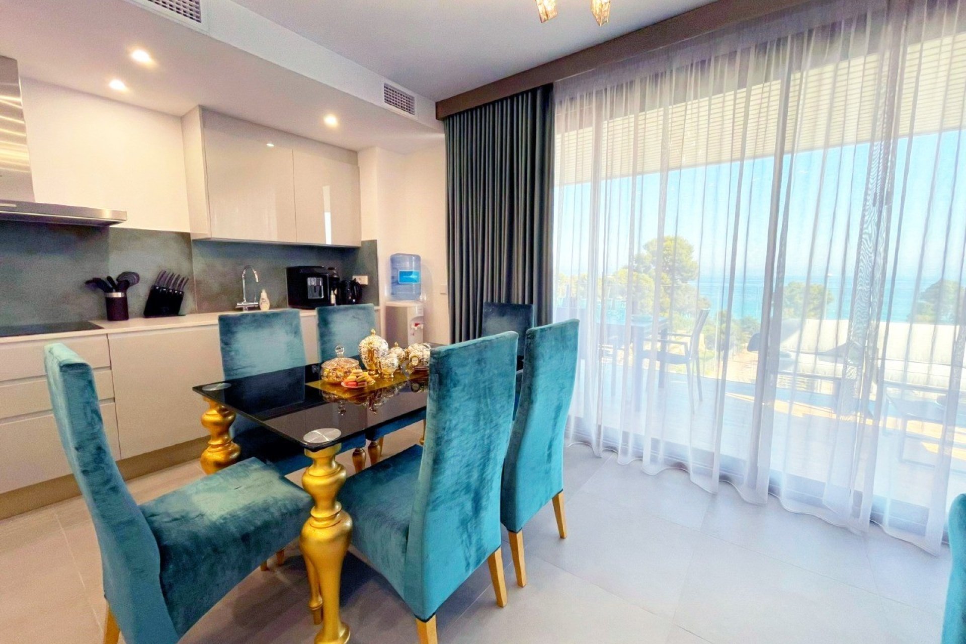 Reventa - Apartment -
Villajoyosa