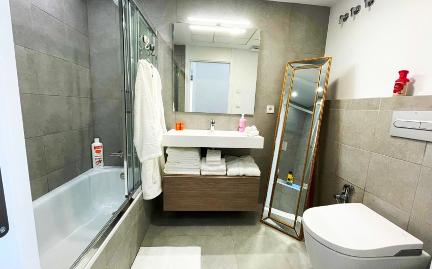 Reventa - Apartment -
Villajoyosa