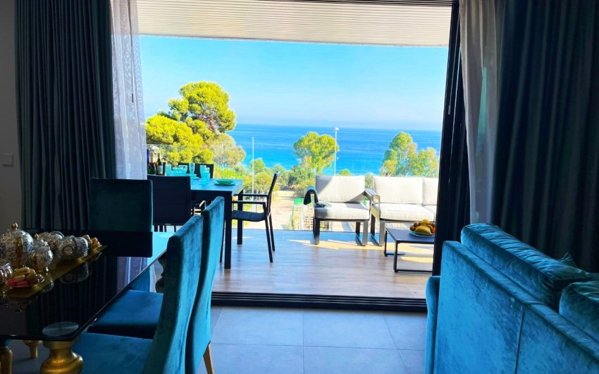 Reventa - Apartment -
Villajoyosa