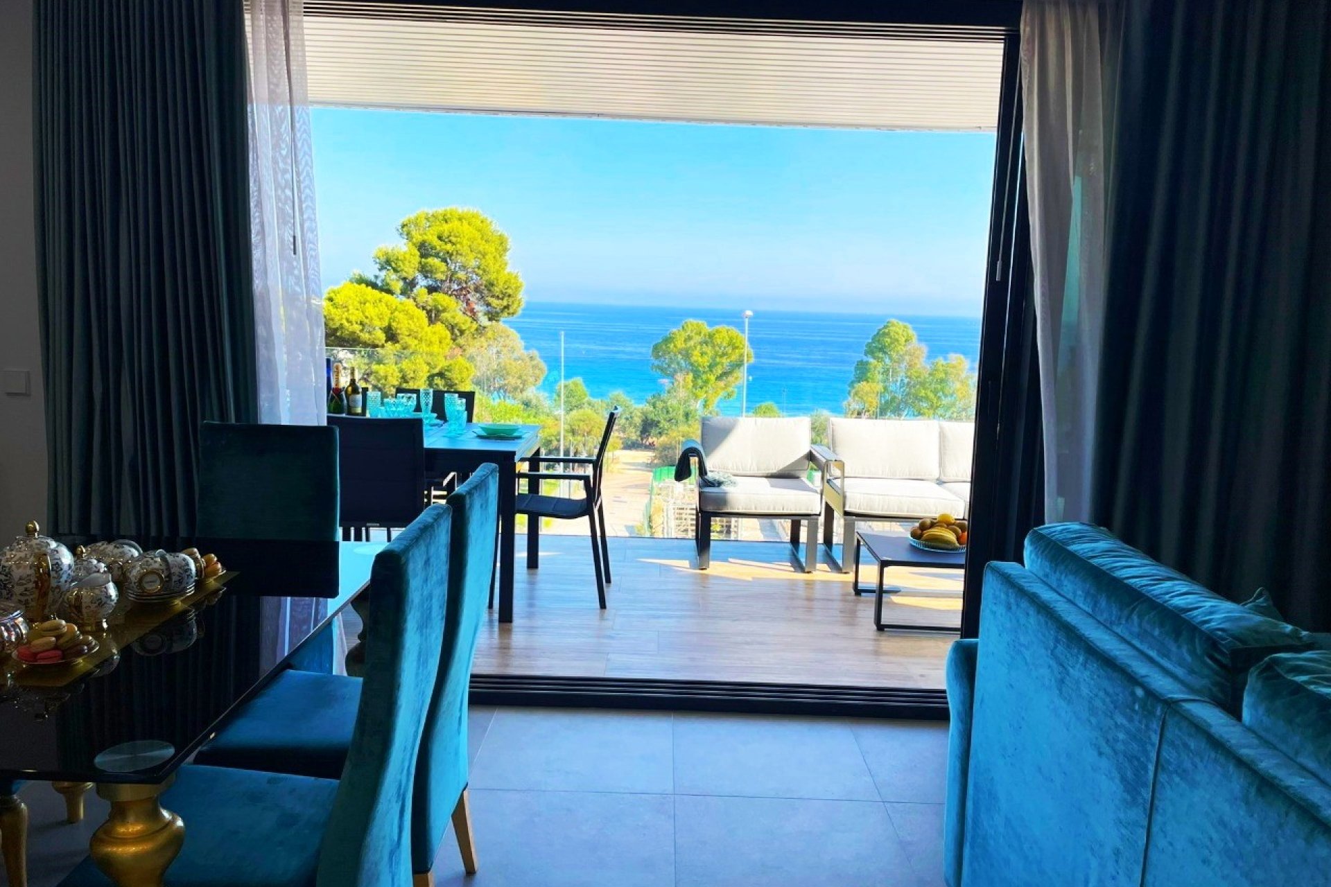 Reventa - Apartment -
Villajoyosa