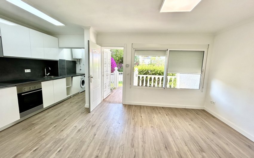 Reventa - Apartment -
Villamartin - Costa Blanca