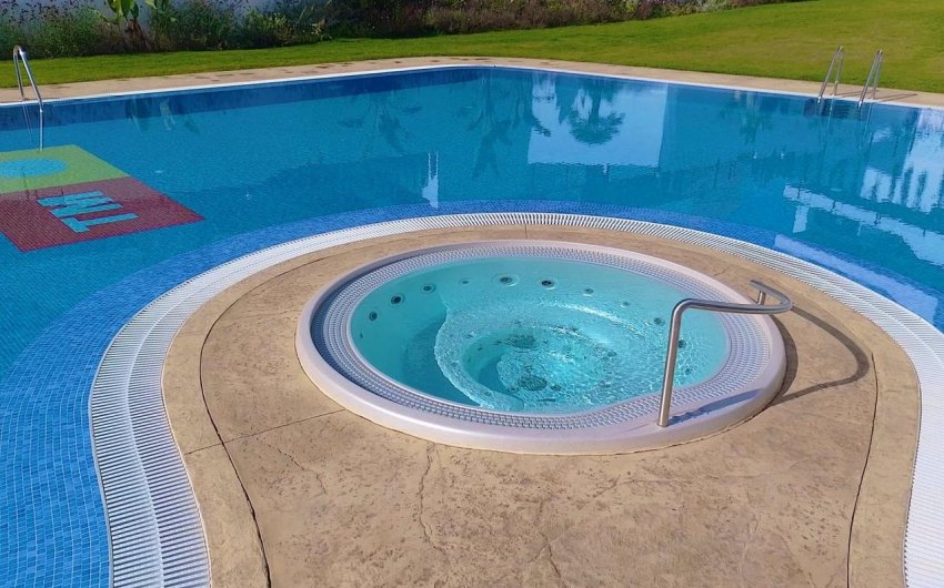 Reventa - Apartment -
Villamartin - Costa Blanca