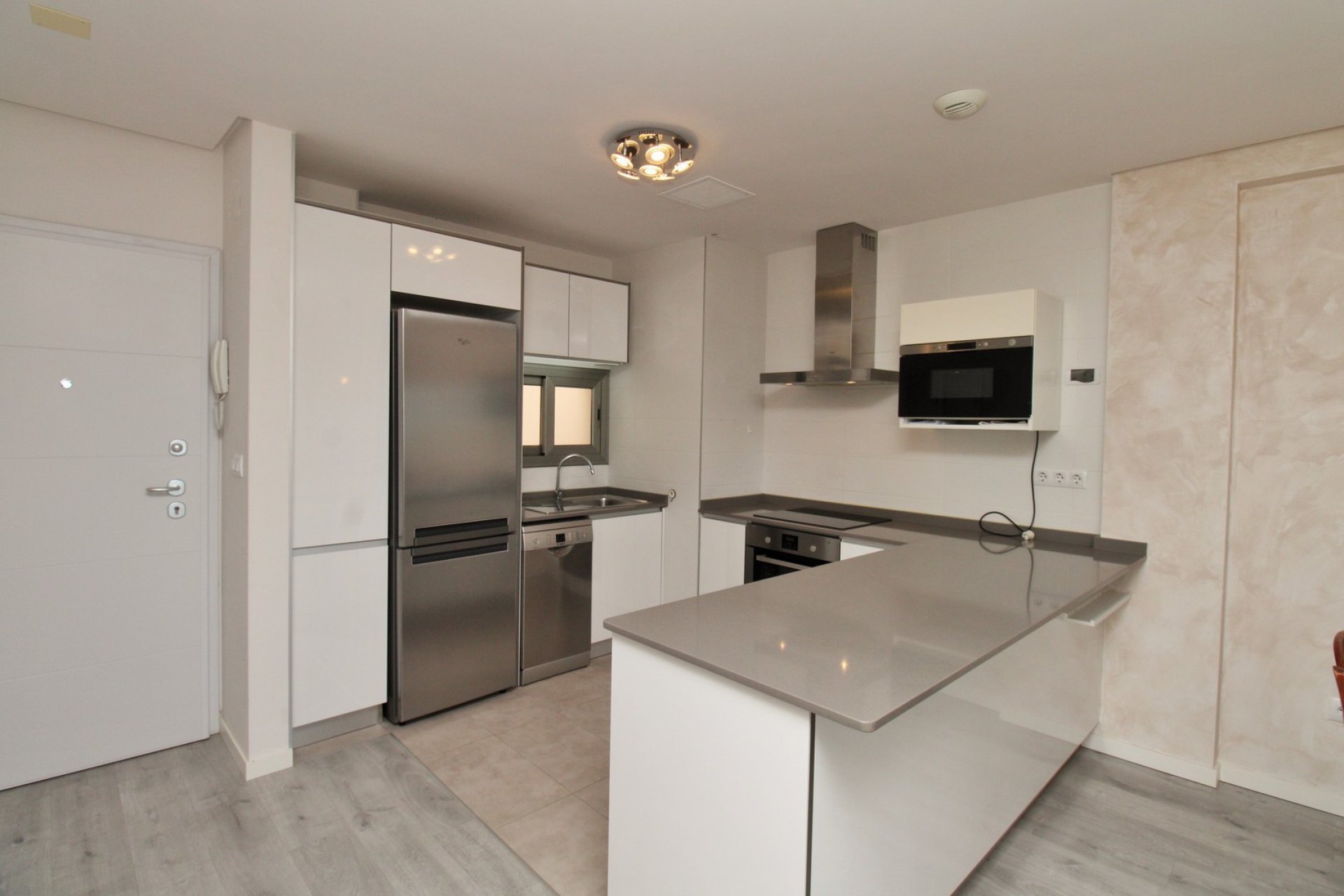 Reventa - Apartment -
Villamartín - Los Dolses