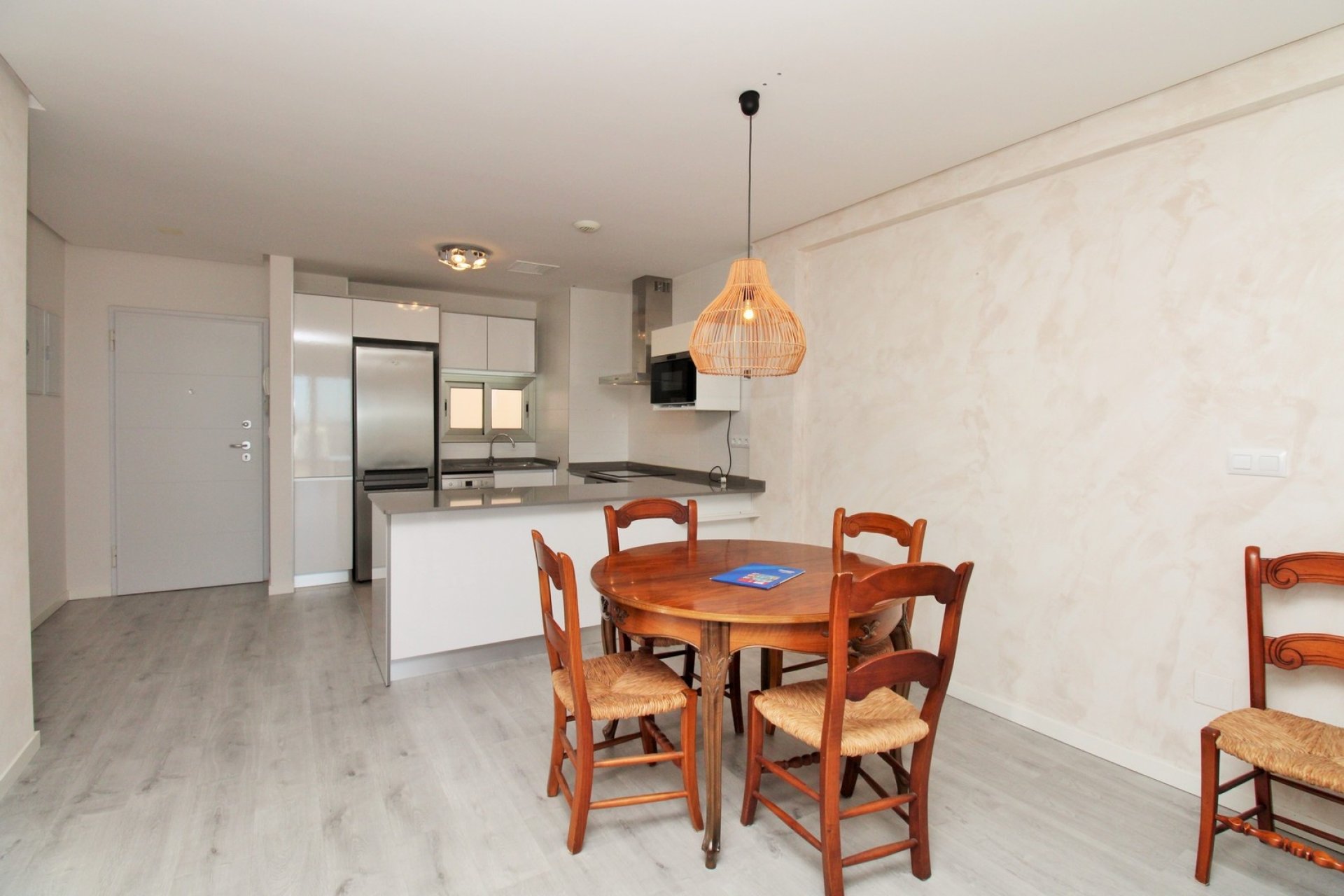 Reventa - Apartment -
Villamartín - Los Dolses