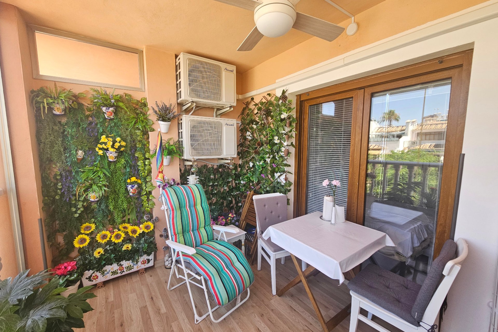 Reventa - Apartment -
Villamartín - PAU 8