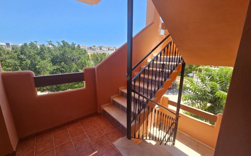 Reventa - Apartment -
Villamartín - PAU 8