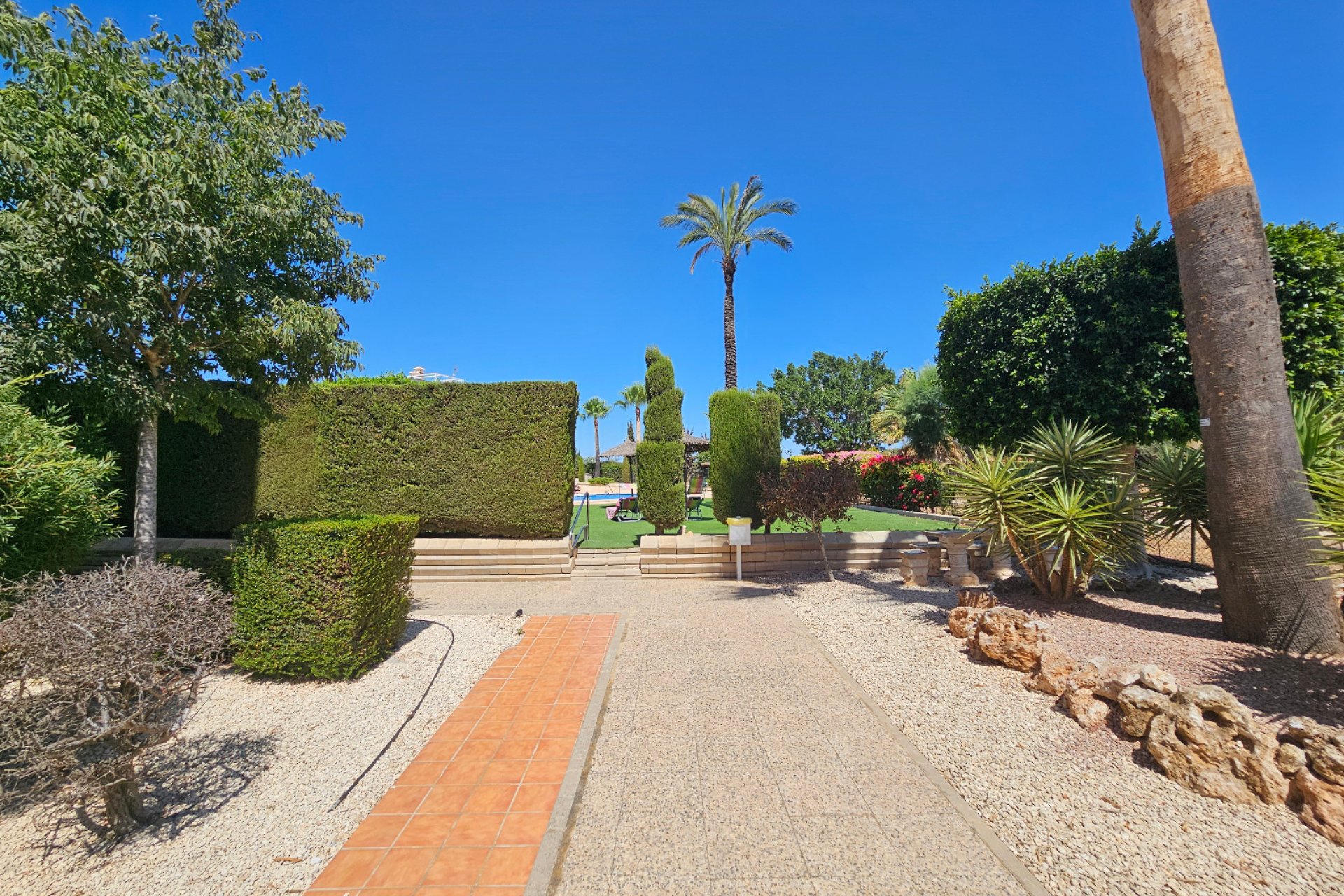 Reventa - Apartment -
Villamartín - PAU 8