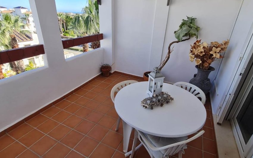 Reventa - Apartment -
Villamartín - PAU 8
