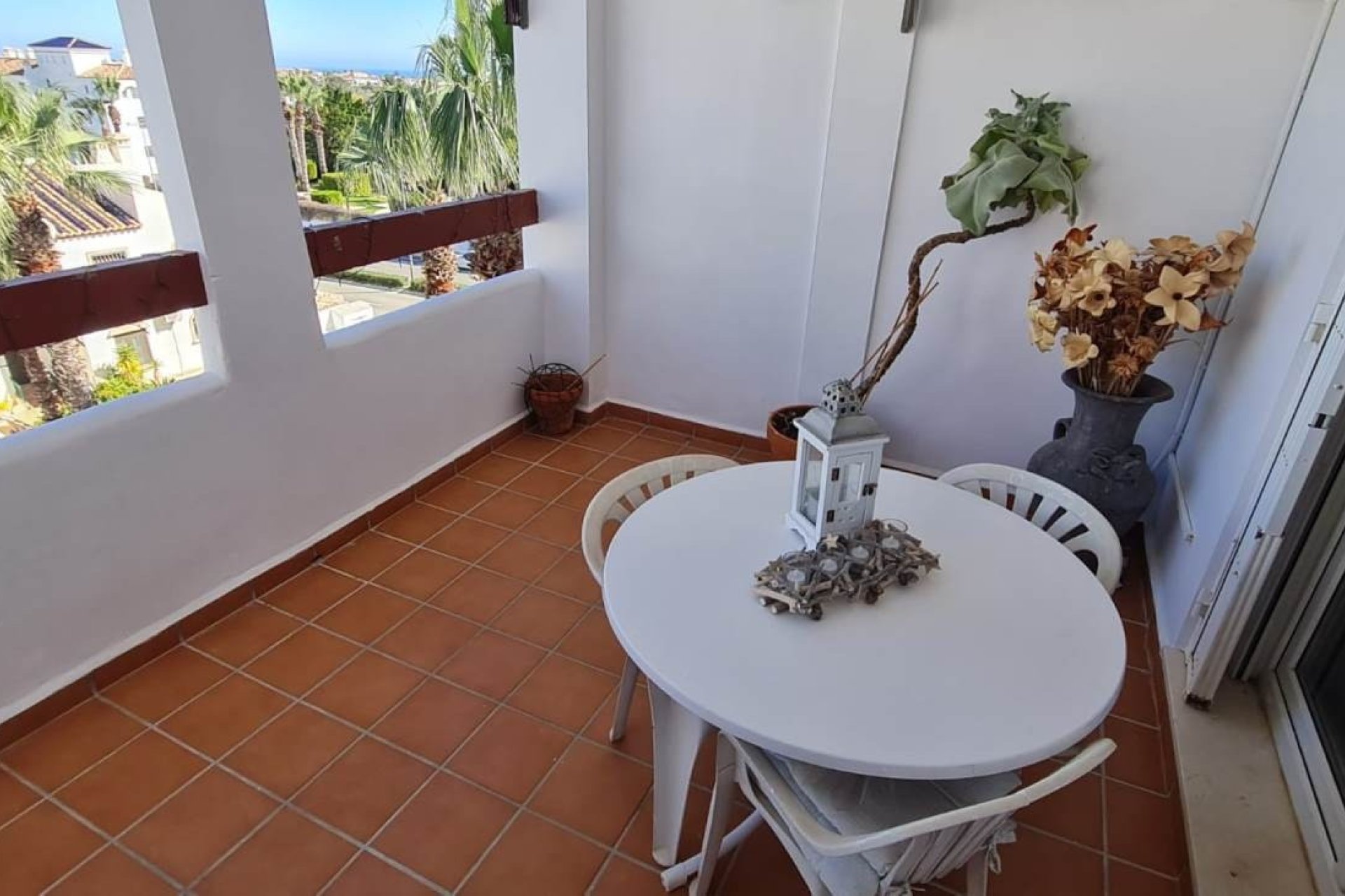 Reventa - Apartment -
Villamartín - PAU 8