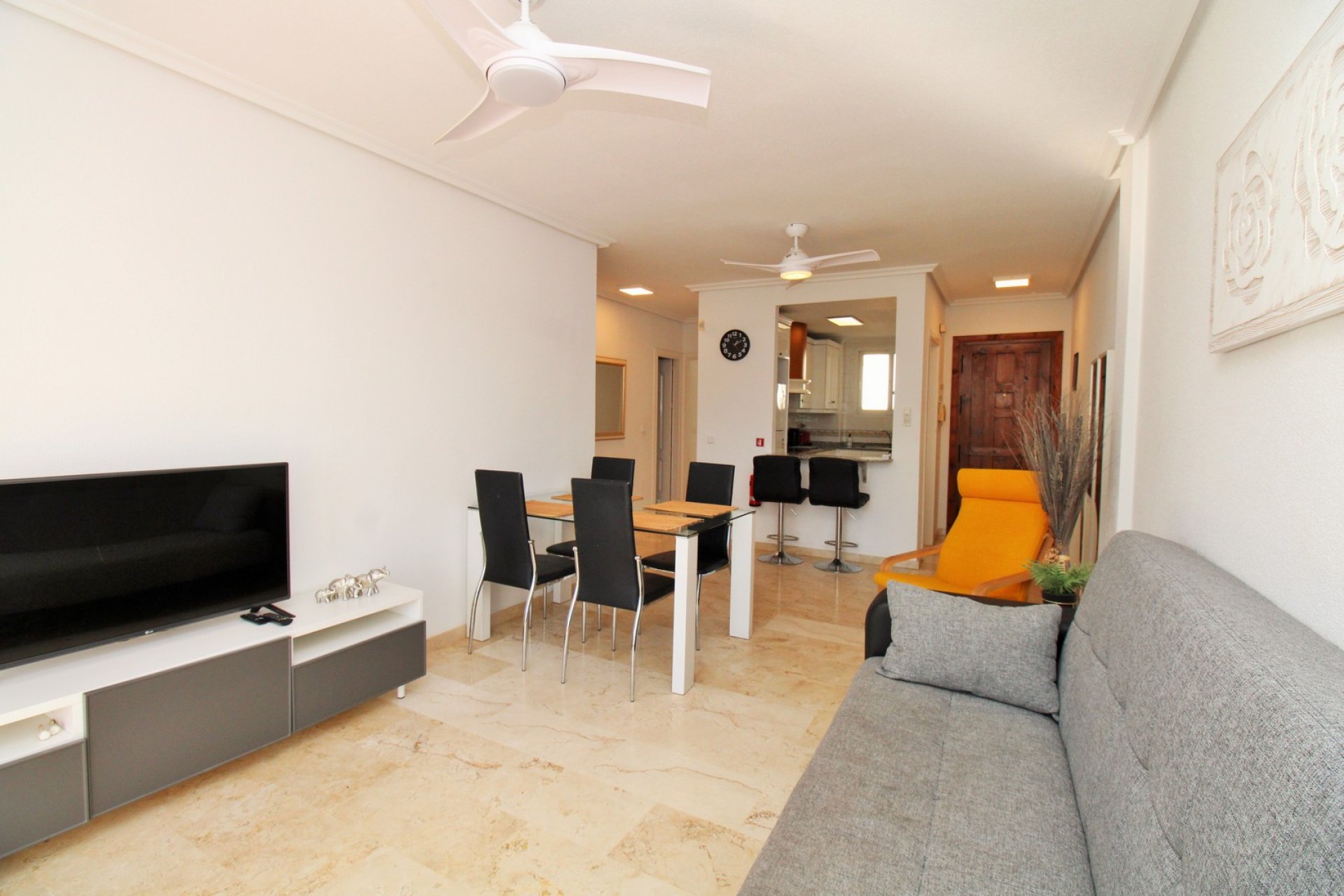 Reventa - Apartment -
Villamartín