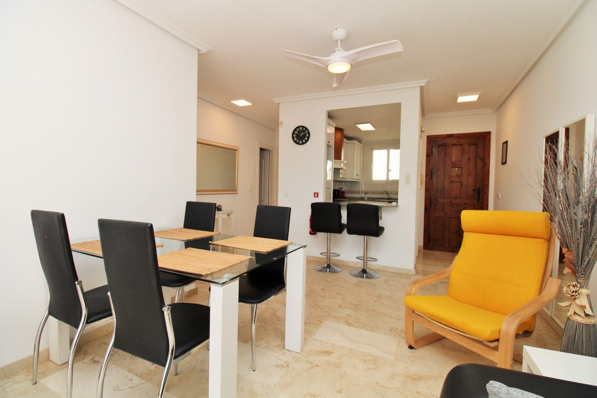 Reventa - Apartment -
Villamartín