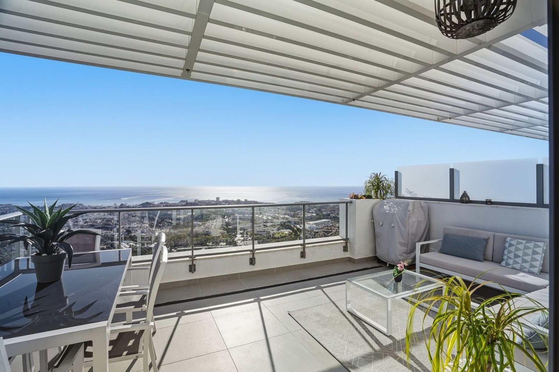Reventa - Ático -
Benalmádena - Costa del Sol