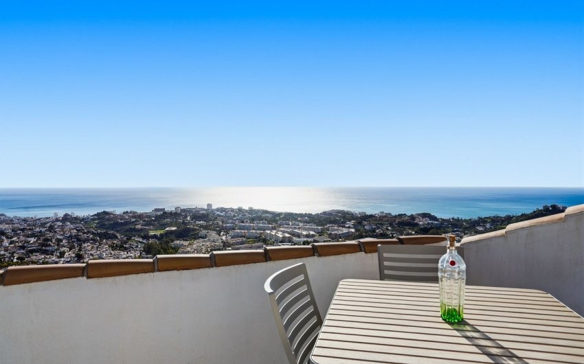 Reventa - Ático -
Benalmádena - Costa del Sol