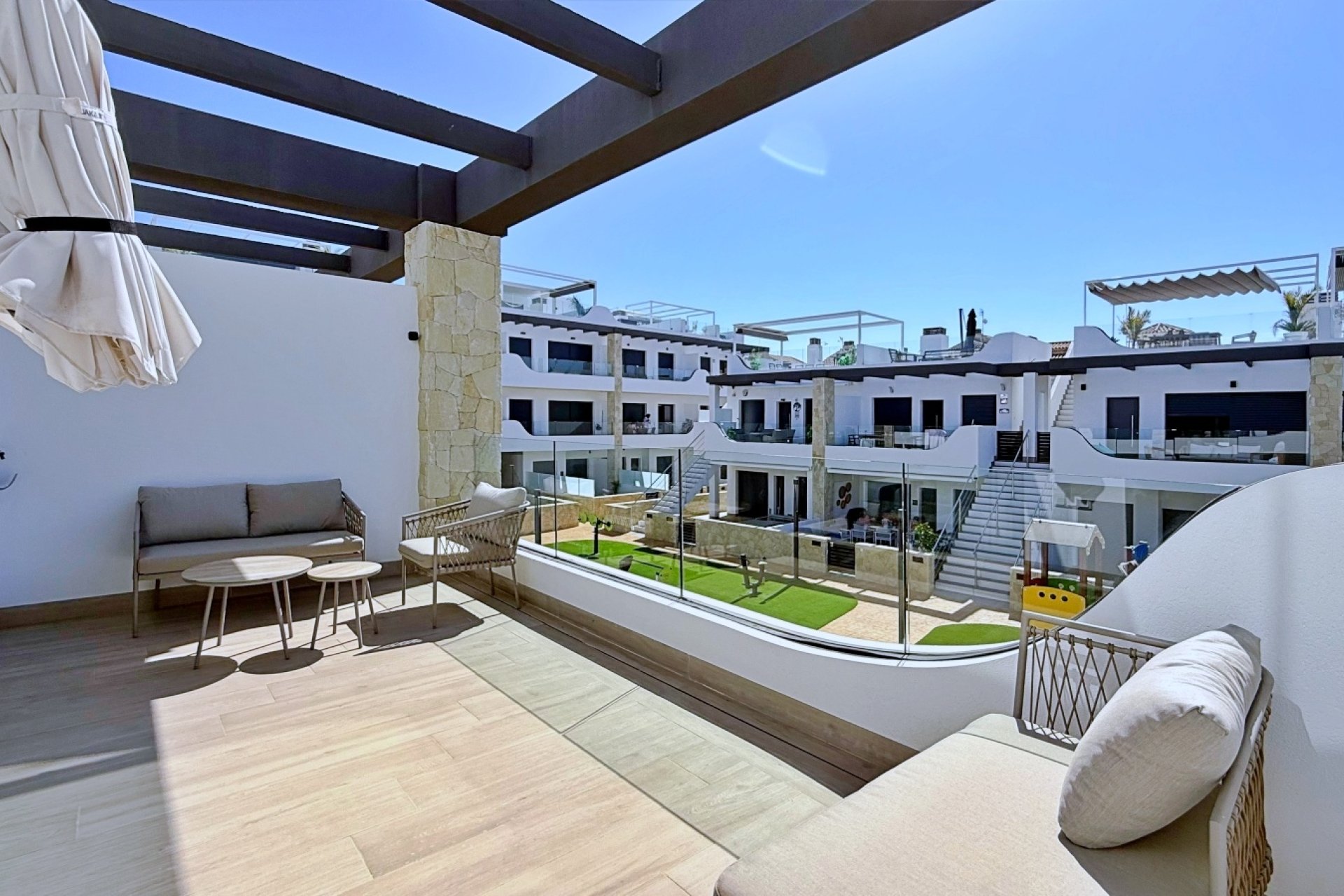 Reventa - Ático -
Orihuela Costa - Costa Blanca