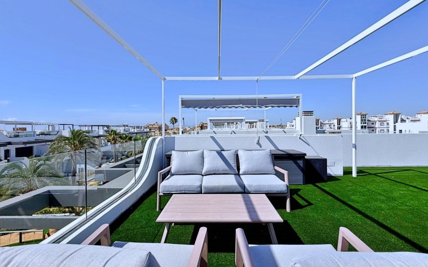 Reventa - Ático -
Orihuela Costa - Costa Blanca