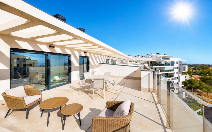 Reventa - Ático -
Orihuela Costa - Costa Blanca