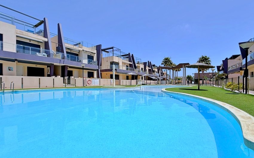 Reventa - Ático -
Pilar de la Horadada - Costa Blanca