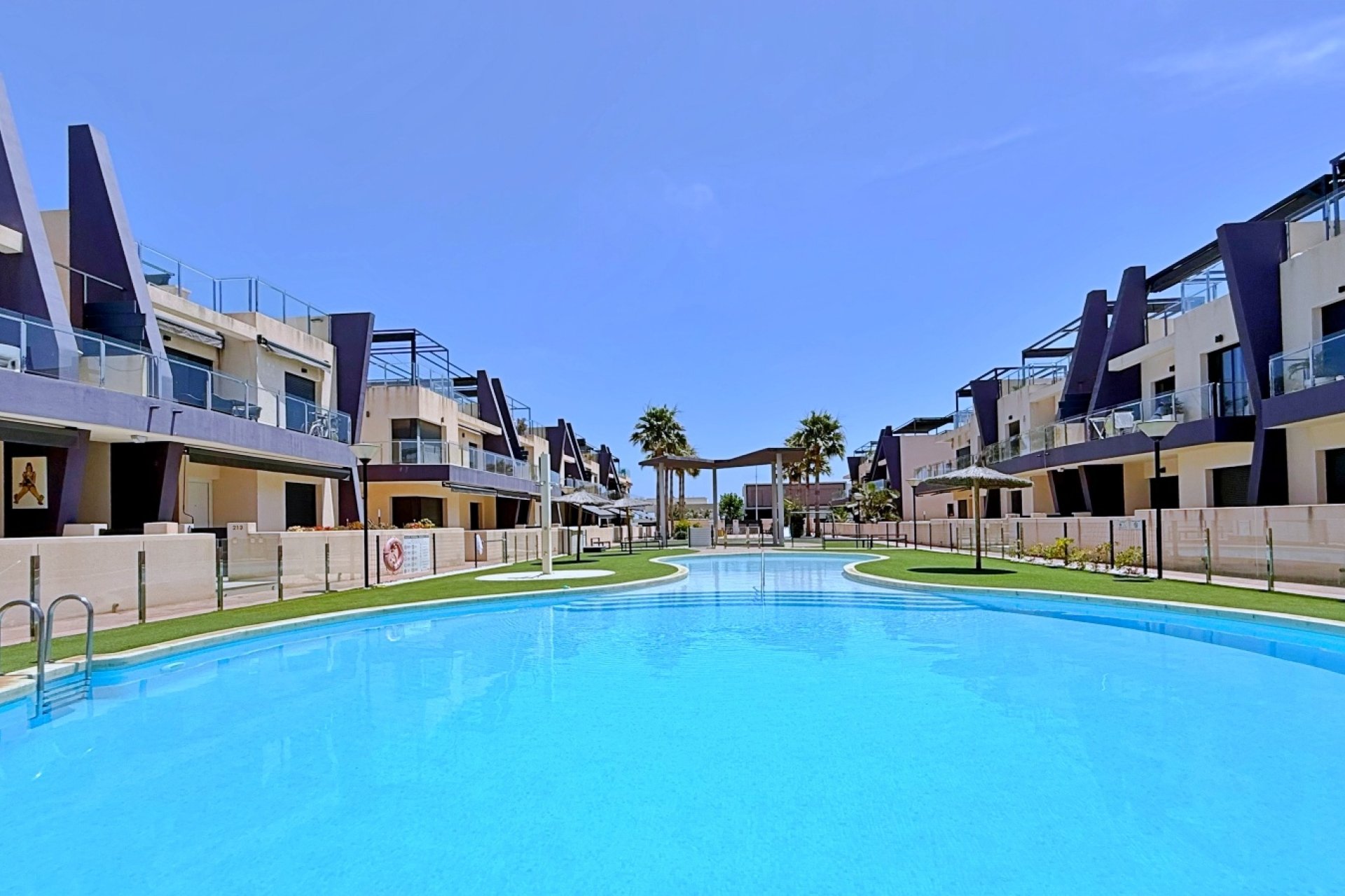 Reventa - Ático -
Pilar de la Horadada - Costa Blanca
