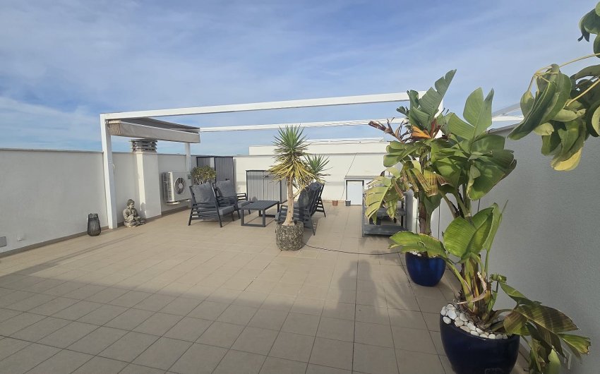 Reventa - Ático -
Pilar de la Horadada - Costa Blanca