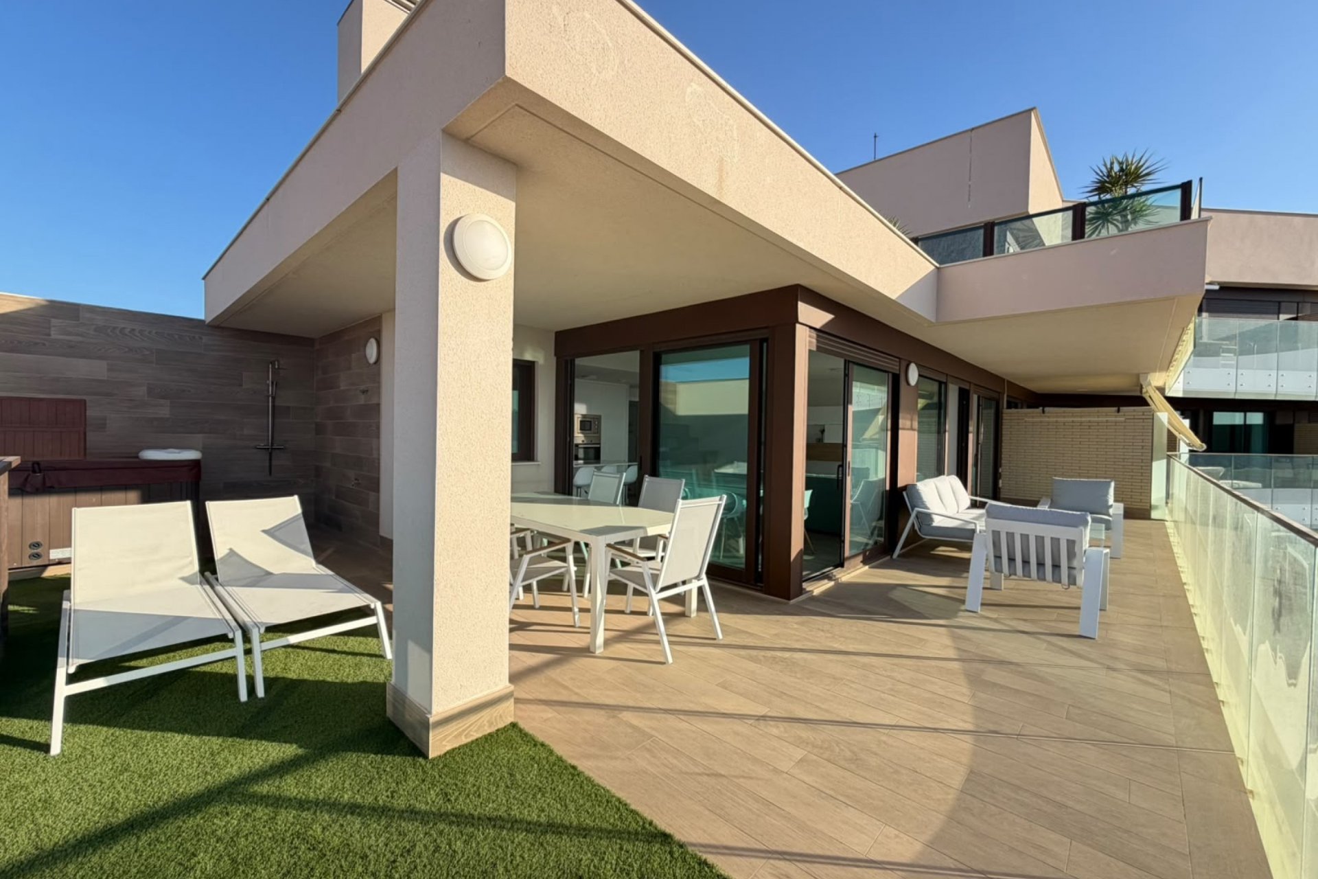 Reventa - Ático -
Playa Honda - Costa Calida