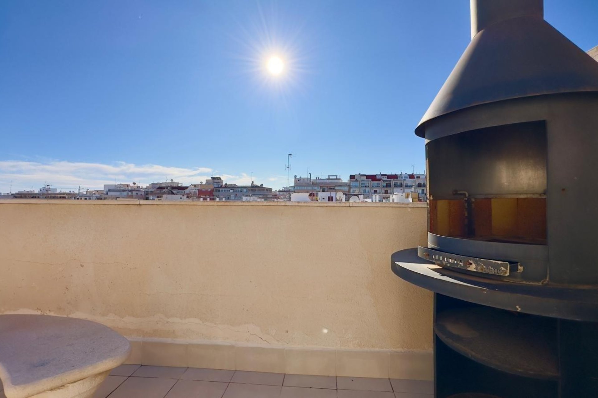 Reventa - Ático -
Torrevieja - Centro