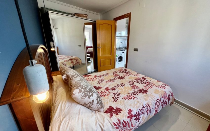 Reventa - Ático -
Torrevieja - Centro