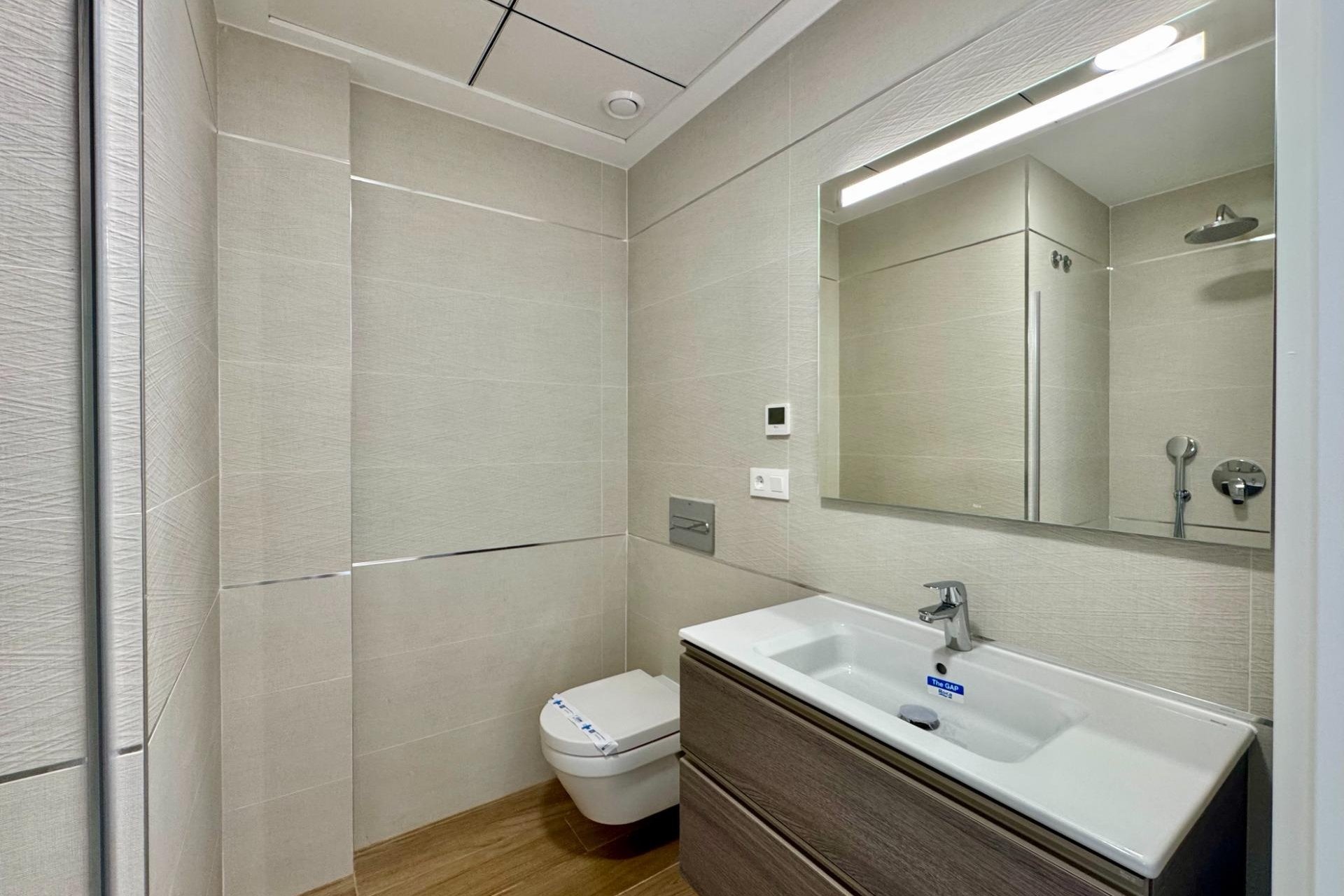 Reventa - Ático -
Torrevieja - Costa Blanca