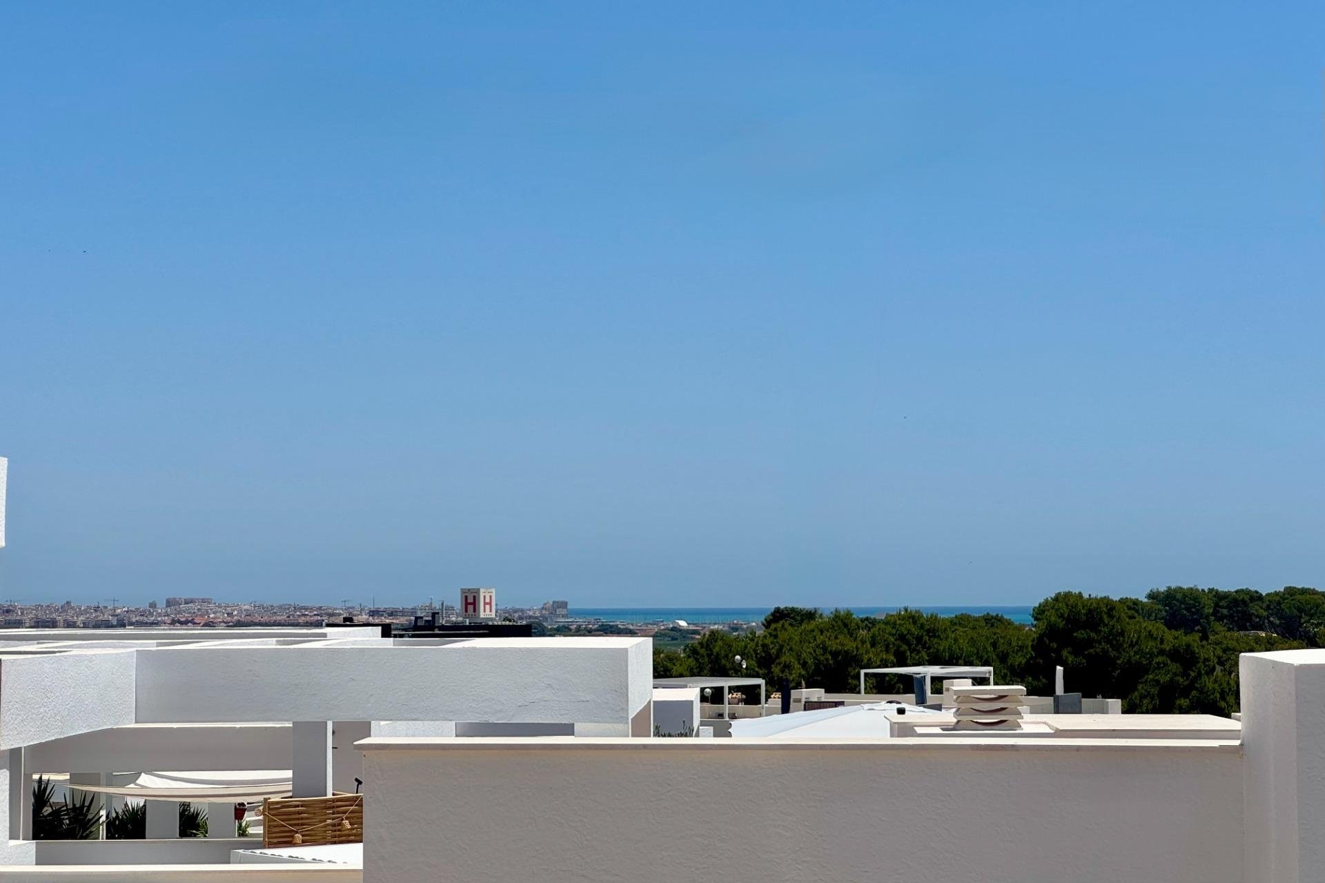 Reventa - Ático -
Torrevieja - Costa Blanca