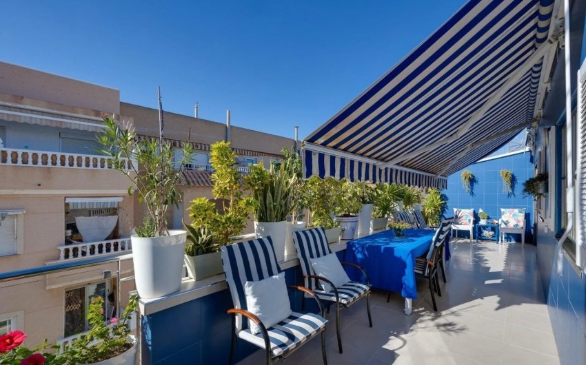 Reventa - Ático -
Torrevieja - Costa Blanca