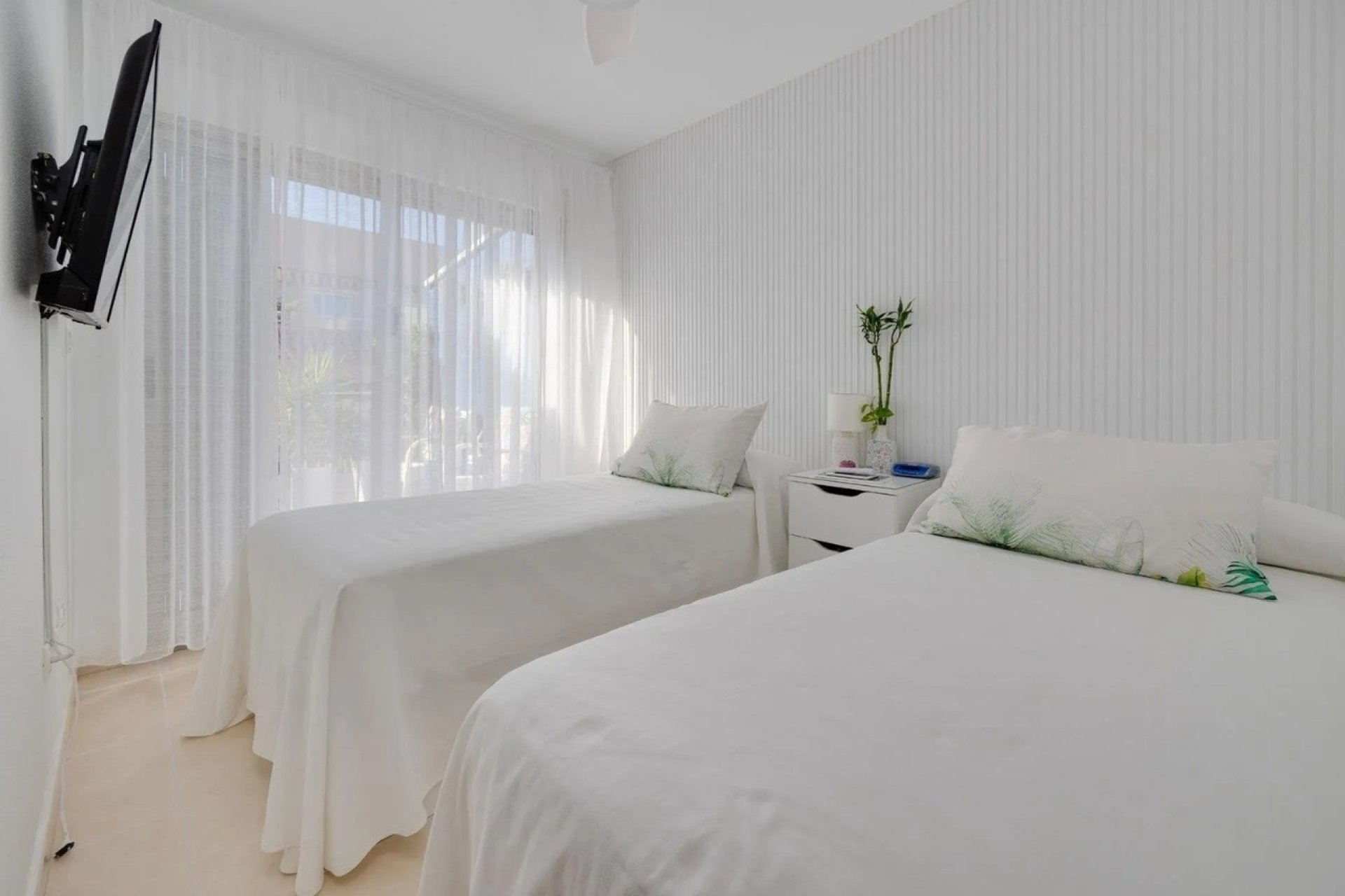 Reventa - Ático -
Torrevieja - Costa Blanca