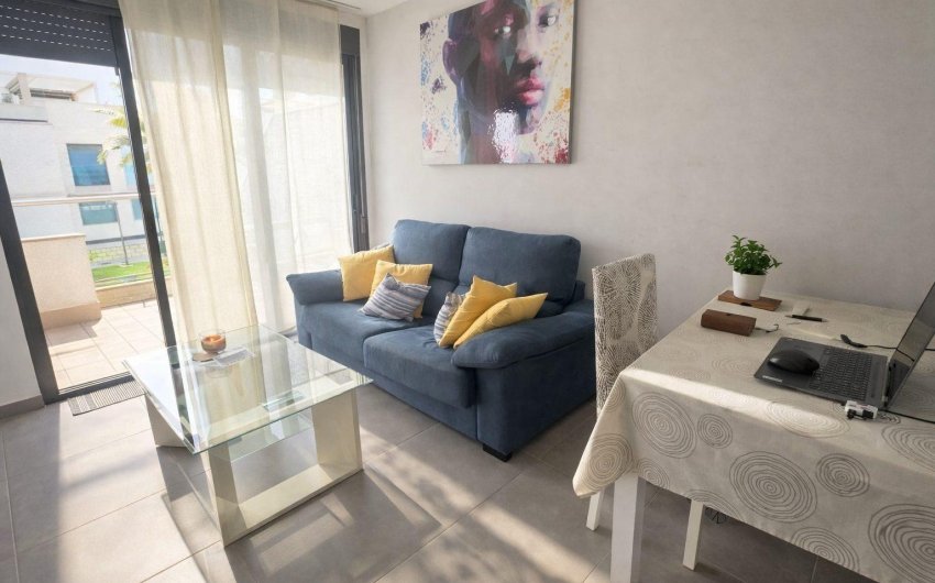 Reventa - Ático -
Torrevieja - Costa Blanca