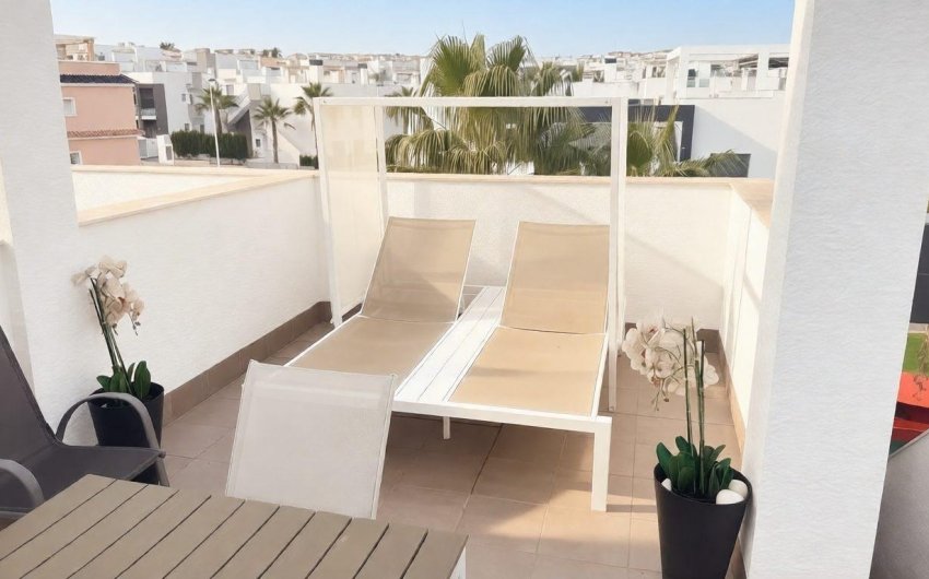 Reventa - Ático -
Torrevieja - Costa Blanca