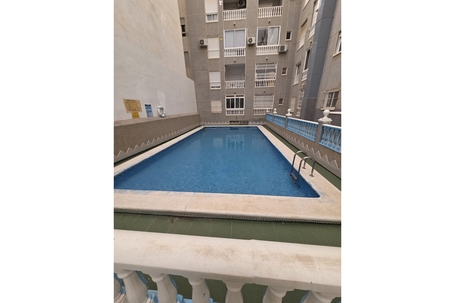 Reventa - Ático -
Torrevieja - Costa Blanca