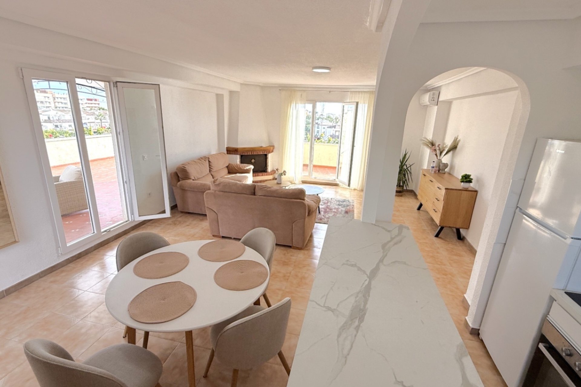 Reventa - Ático -
Torrevieja - Costa Blanca