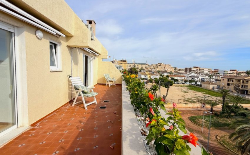 Reventa - Ático -
Torrevieja - Costa Blanca