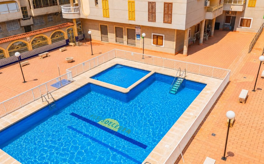 Reventa - Ático -
Torrevieja - Costa Blanca