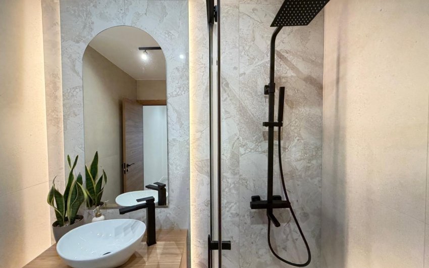 Reventa - Ático -
Torrevieja - Estacion De Autobuses