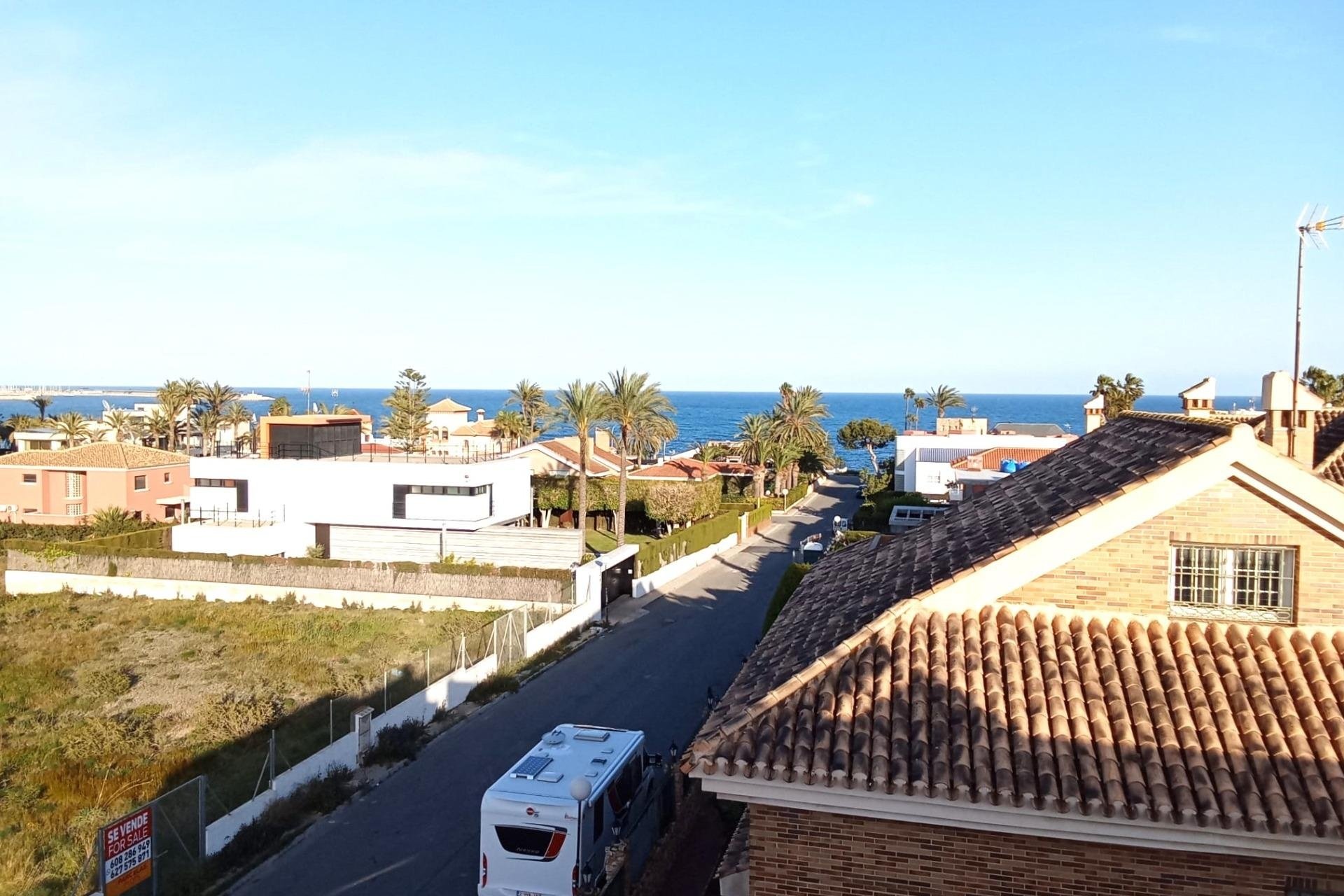 Reventa - Ático -
Torrevieja - La Veleta
