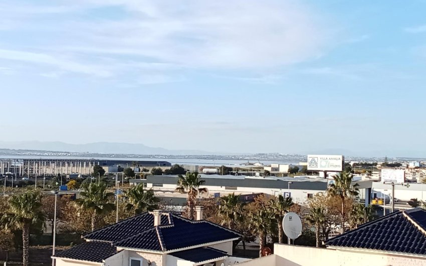 Reventa - Ático -
Torrevieja - La Veleta