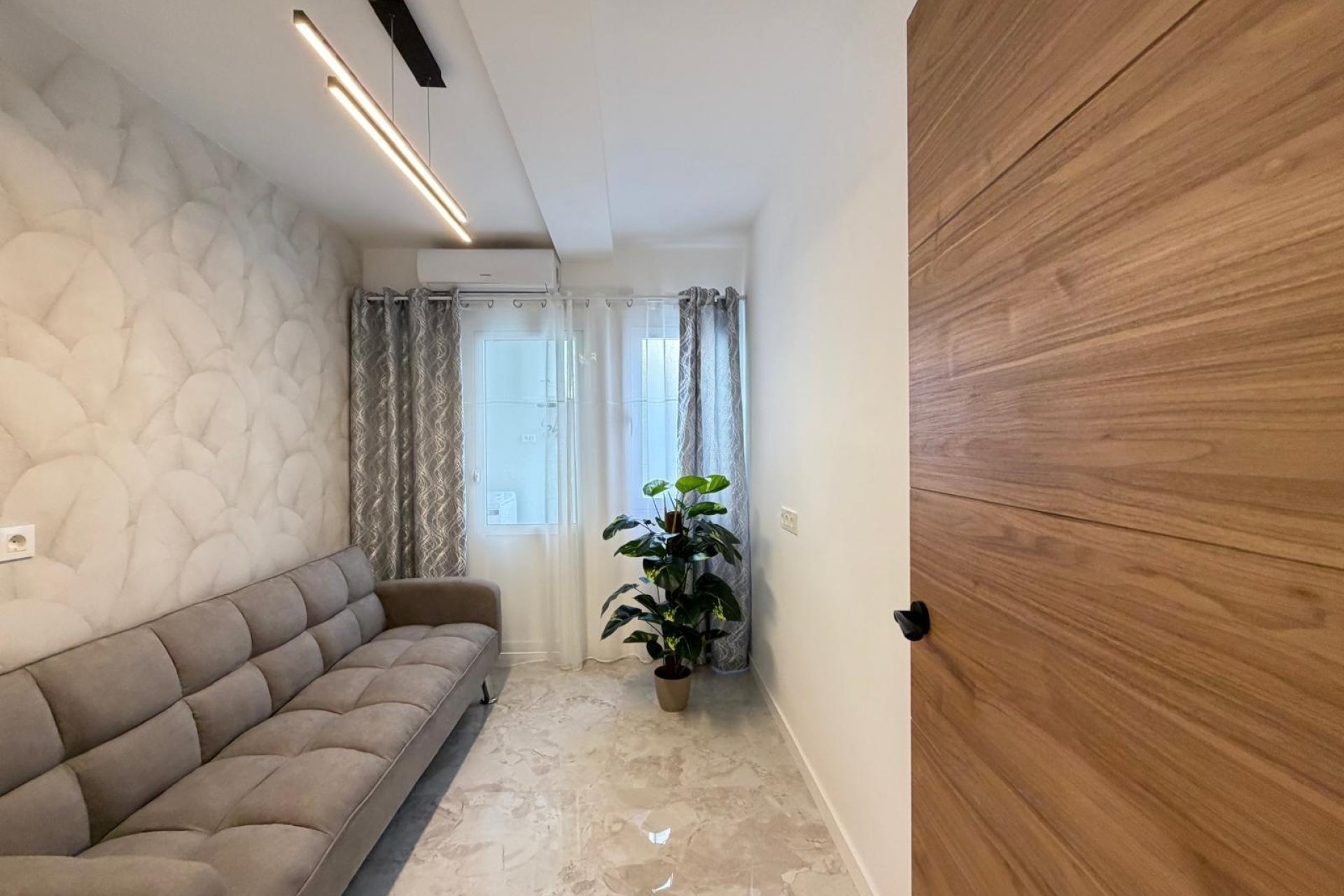 Reventa - Ático -
Torrevieja - Playa del Cura