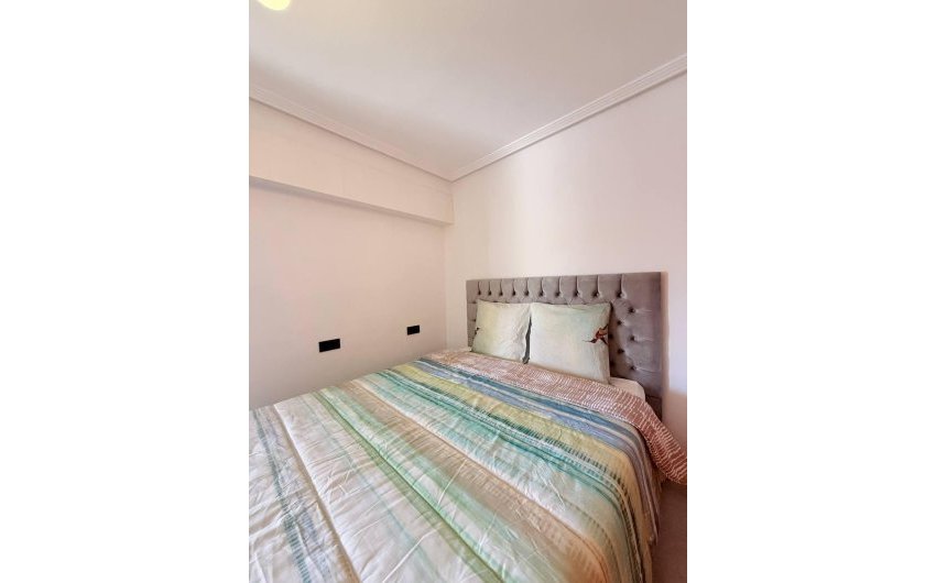 Reventa - Ático -
Torrevieja - Playa del Cura