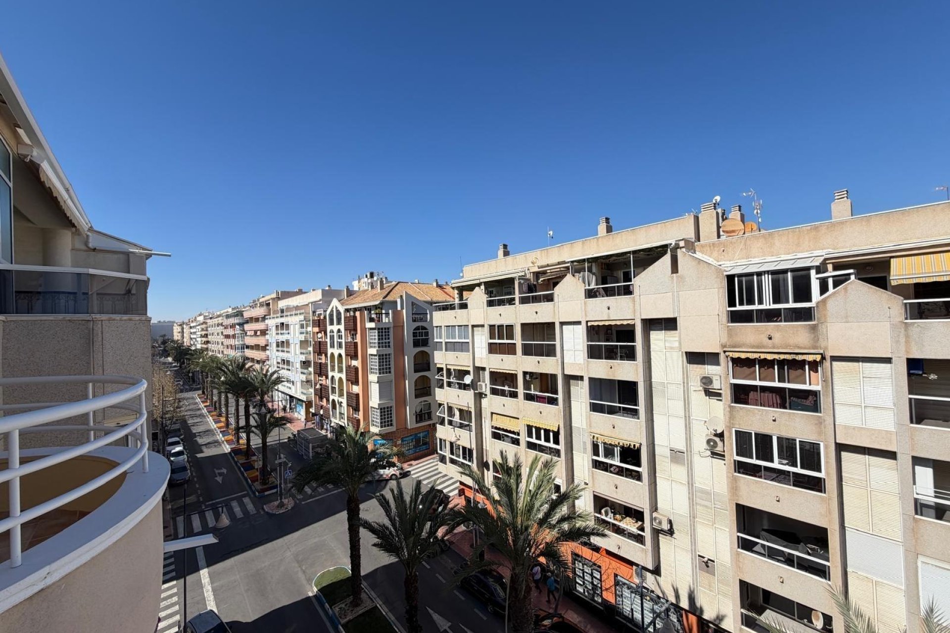 Reventa - Ático -
Torrevieja - Playa del Cura