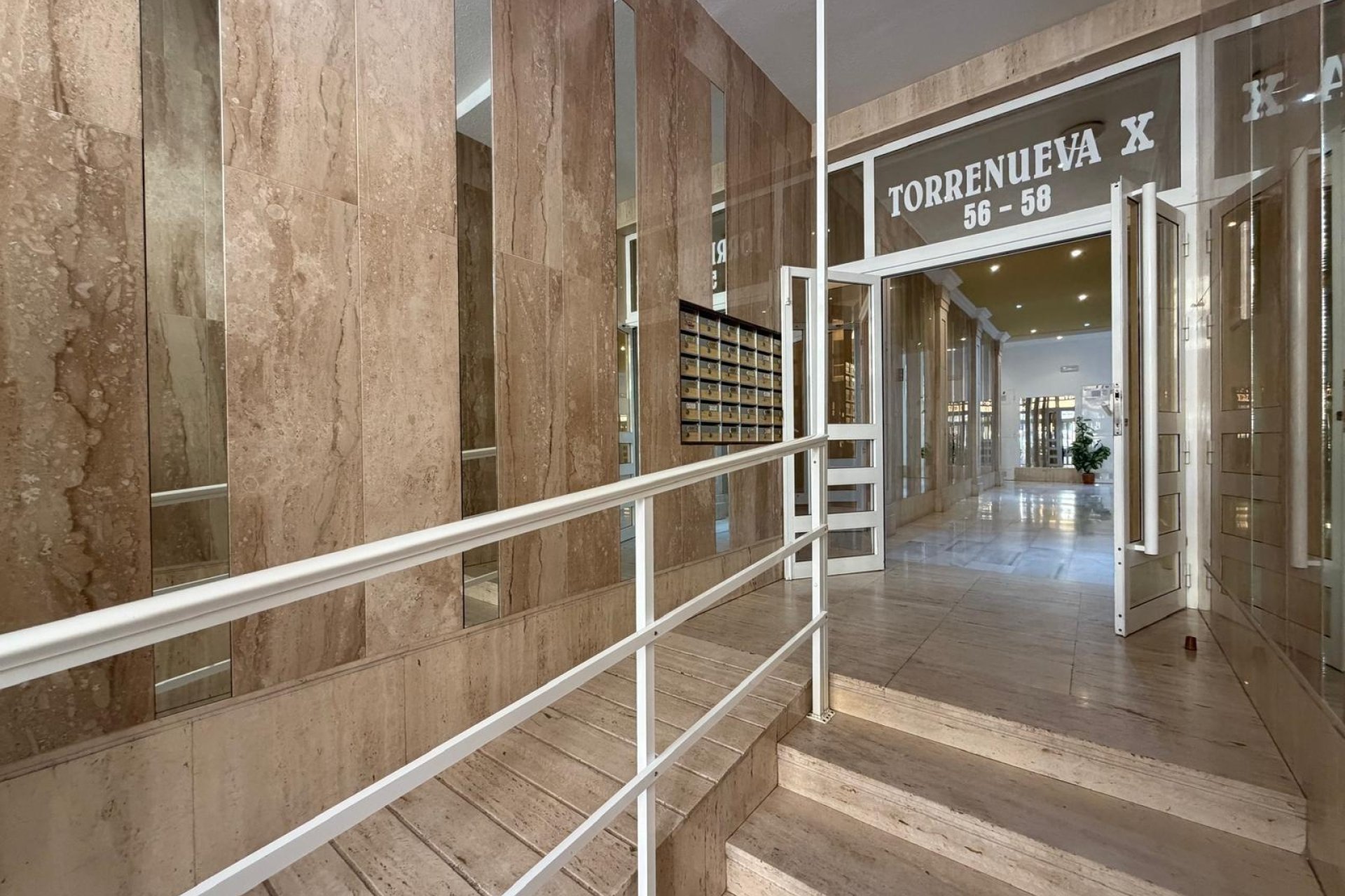 Reventa - Ático -
Torrevieja - Playa del Cura