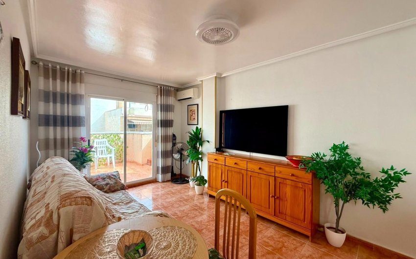 Reventa - Ático -
Torrevieja - Playa del Cura